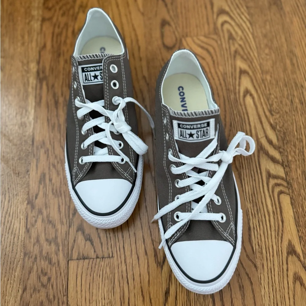 NEW Converse Chuck Taylor - Grey - size 9 Men / size 11 Women (EU 42.5) - Picture 3 of 5